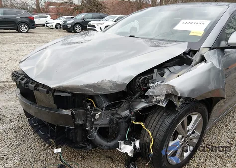 2018 Hyundai Elantra Value Edition from USA, damaged, VIN KMHD84LFXJU575651